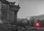 Image La ville de Varsovie détruite pendant la Seconde Guerre mondiale Varsovie Pologne, 1945, de la seconde 26 séquences d'archives historiques vidéo 65675044604