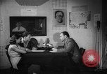 Immagine di La voce dell'America Parigi Francia, 1950, secondo 4 filmato di repertorio 65675044608
