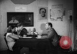 Immagine di La voce dell'America Parigi Francia, 1950, secondo 10 filmato di repertorio 65675044608