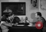 Immagine di La voce dell'America Parigi Francia, 1950, secondo 46 filmato di repertorio 65675044608