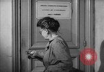 Immagine di La voce dell'America Parigi Francia, 1950, secondo 26 filmato di repertorio 65675044609