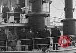 Standbild Präsident und Frau Herbert Hoover an Bord USA Greenbrier Dampf schiff Saint Louis Missouri USA, 1929, aus Sekunde 12 historischem Filmmaterial Videoclip 65675044613