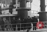 Standbild Präsident und Frau Herbert Hoover an Bord USA Greenbrier Dampf schiff Saint Louis Missouri USA, 1929, aus Sekunde 16 historischem Filmmaterial Videoclip 65675044613