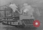 Standbild Präsident und Frau Herbert Hoover an Bord USA Greenbrier Dampf schiff Saint Louis Missouri USA, 1929, aus Sekunde 25 historischem Filmmaterial Videoclip 65675044613