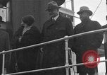 Standbild Präsident und Frau Herbert Hoover an Bord USA Greenbrier Dampf schiff Saint Louis Missouri USA, 1929, aus Sekunde 31 historischem Filmmaterial Videoclip 65675044613