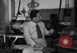 Standbild Leo Szilard New York United States USA, 1946, aus Sekunde 19 historischem Filmmaterial Videoclip 65675044641