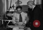 Standbild Leo Szilard New York United States USA, 1946, aus Sekunde 27 historischem Filmmaterial Videoclip 65675044641
