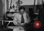 Standbild Leo Szilard New York United States USA, 1946, aus Sekunde 57 historischem Filmmaterial Videoclip 65675044641
