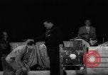 Image magicien Grossinger Russell Swann à Hotel Liberty New York USA, 1948, de la seconde 42 séquences d'archives historiques vidéo 65675044646