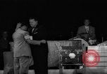 Image magicien Grossinger Russell Swann à Hotel Liberty New York USA, 1948, de la seconde 44 séquences d'archives historiques vidéo 65675044646