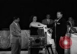 Image magicien Grossinger Russell Swann à Hotel Liberty New York USA, 1948, de la seconde 62 séquences d'archives historiques vidéo 65675044646