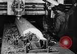 Image Fabrication de gros canons Bethlehem Pennsylvania USA, 1918, de la seconde 17 séquences d'archives historiques vidéo 65675044660