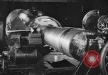 Image Fabrication de gros canons Bethlehem Pennsylvania USA, 1918, de la seconde 40 séquences d'archives historiques vidéo 65675044660