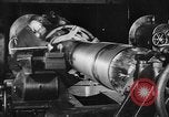 Image Fabrication de gros canons Bethlehem Pennsylvania USA, 1918, de la seconde 42 séquences d'archives historiques vidéo 65675044660