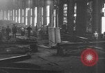 Immagine di Fabbricazione di canne Bethlehem Pennsylvania USA, 1918, secondo 6 filmato di repertorio 65675044661