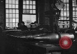Image Fabrication de gros obus d'artillerie Bethlehem Pennsylvania USA, 1918, de la seconde 59 séquences d'archives historiques vidéo 65675044662
