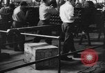 Image Fabrication de munitions Bethlehem Pennsylvania USA, 1918, de la seconde 21 séquences d'archives historiques vidéo 65675044663