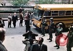 Immagine di I prigionieri di Baltimora Riot entrano nel tribunale Baltimore Maryland USA, 1968, secondo 7 filmato di repertorio 65675044688