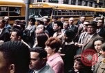 Immagine di I prigionieri di Baltimora Riot entrano nel tribunale Baltimore Maryland USA, 1968, secondo 26 filmato di repertorio 65675044688