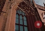 Immagine di Immacolata Concezione Chiesa cattolica nel 1968 Washington DC USA, 1968, secondo 45 filmato di repertorio 65675044691
