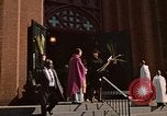 Immagine di Immacolata Concezione Chiesa cattolica nel 1968 Washington DC USA, 1968, secondo 53 filmato di repertorio 65675044691