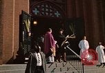 Immagine di Immacolata Concezione Chiesa cattolica nel 1968 Washington DC USA, 1968, secondo 55 filmato di repertorio 65675044691