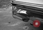Standbild 1956 Chrysler Plymouth Plainsman Kombi Auto von Ghia Chicago Illinois USA, 1956, aus Sekunde 31 historischem Filmmaterial Videoclip 65675044718