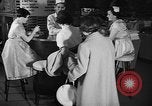 Immagine di Il sovrappeso gioventù in America New York City USA, 1955, secondo 41 filmato di repertorio 65675044722