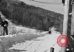 Immagine di Olympic prove di bob Lake Placid New York USA, 1955, secondo 15 filmato di repertorio 65675044724