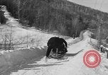 Immagine di Olympic prove di bob Lake Placid New York USA, 1955, secondo 21 filmato di repertorio 65675044724