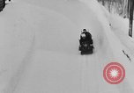 Immagine di Olympic prove di bob Lake Placid New York USA, 1955, secondo 34 filmato di repertorio 65675044724