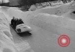 Immagine di Olympic prove di bob Lake Placid New York USA, 1955, secondo 50 filmato di repertorio 65675044724