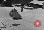 Immagine di Olympic prove di bob Lake Placid New York USA, 1955, secondo 57 filmato di repertorio 65675044724