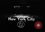 Immagine di Golden orientale divisione guanti New York City USA, 1955, secondo 1 filmato di repertorio 65675044725
