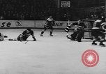 Immagine di Amatoriale Campionato di Hockey Germania, 1955, secondo 14 filmato di repertorio 65675044726