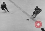 Immagine di Amatoriale Campionato di Hockey Germania, 1955, secondo 17 filmato di repertorio 65675044726