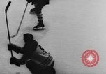 Immagine di Amatoriale Campionato di Hockey Germania, 1955, secondo 19 filmato di repertorio 65675044726