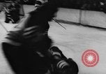 Immagine di Amatoriale Campionato di Hockey Germania, 1955, secondo 24 filmato di repertorio 65675044726