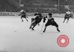 Immagine di Amatoriale Campionato di Hockey Germania, 1955, secondo 44 filmato di repertorio 65675044726