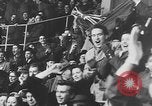 Immagine di Amatoriale Campionato di Hockey Germania, 1955, secondo 55 filmato di repertorio 65675044726