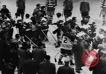 Immagine di Amatoriale Campionato di Hockey Germania, 1955, secondo 56 filmato di repertorio 65675044726
