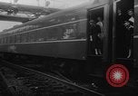 Immagine di Fatto deragliare treni pendolari New York United States USA, 1957, secondo 40 filmato di repertorio 65675044727