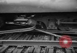 Immagine di Fatto deragliare treni pendolari New York United States USA, 1957, secondo 54 filmato di repertorio 65675044727