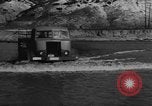 Standbild vielseitige Fahrzeug Spanien, 1957, aus Sekunde 17 historischem Filmmaterial Videoclip 65675044731