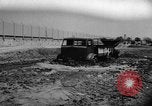 Standbild vielseitige Fahrzeug Spanien, 1957, aus Sekunde 23 historischem Filmmaterial Videoclip 65675044731