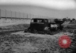 Standbild vielseitige Fahrzeug Spanien, 1957, aus Sekunde 25 historischem Filmmaterial Videoclip 65675044731