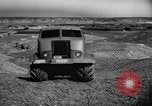 Standbild vielseitige Fahrzeug Spanien, 1957, aus Sekunde 29 historischem Filmmaterial Videoclip 65675044731