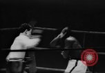 Standbild Welt Federgewicht WM-Kampf Frankreich, 1957, aus Sekunde 13 historischem Filmmaterial Videoclip 65675044734