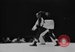 Standbild Welt Federgewicht WM-Kampf Frankreich, 1957, aus Sekunde 22 historischem Filmmaterial Videoclip 65675044734