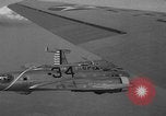 Standbild B-17-Bomber der Vereinigten Staaten California United States USA, 1940, aus Sekunde 8 historischem Filmmaterial Videoclip 65675044737